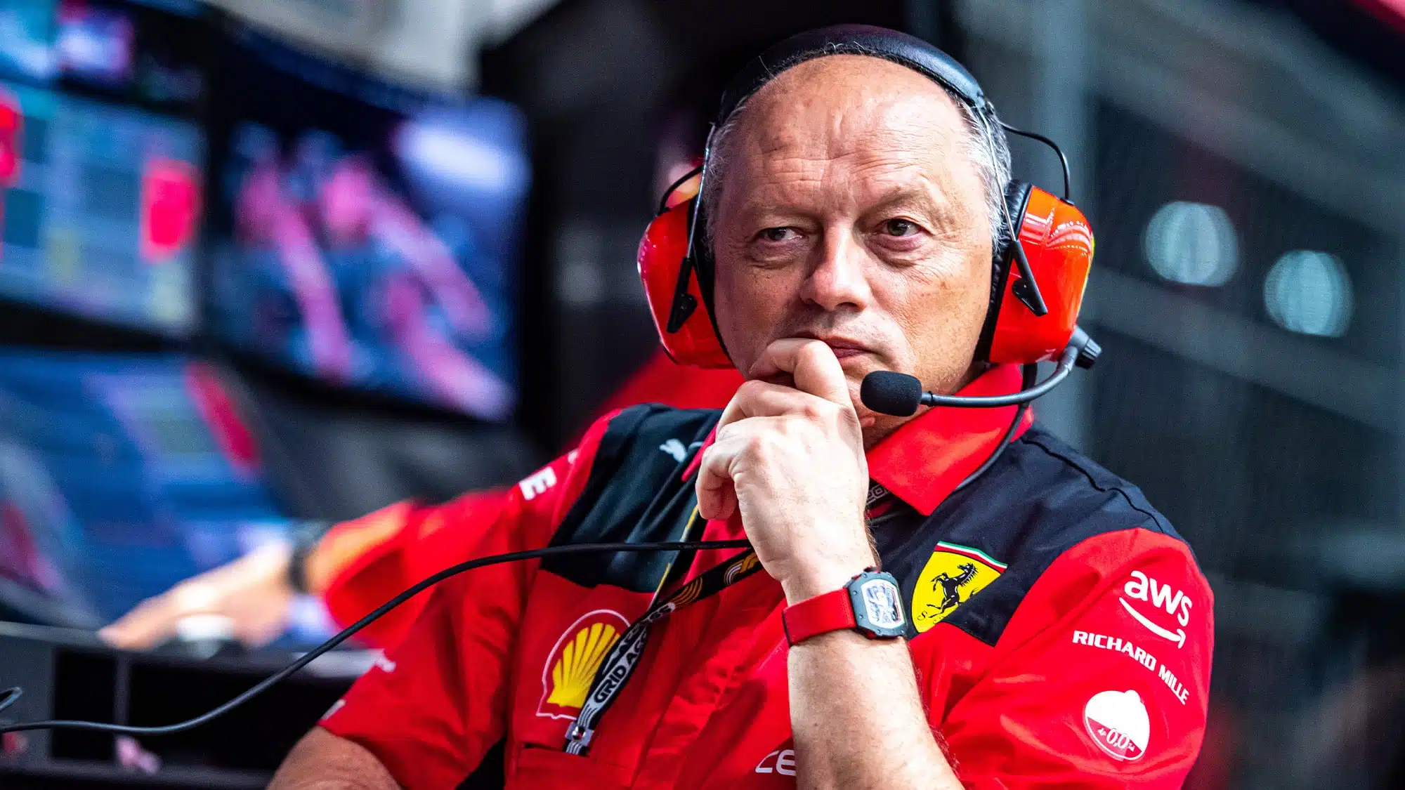 Vasseur, Ferrari'de kalıyor!