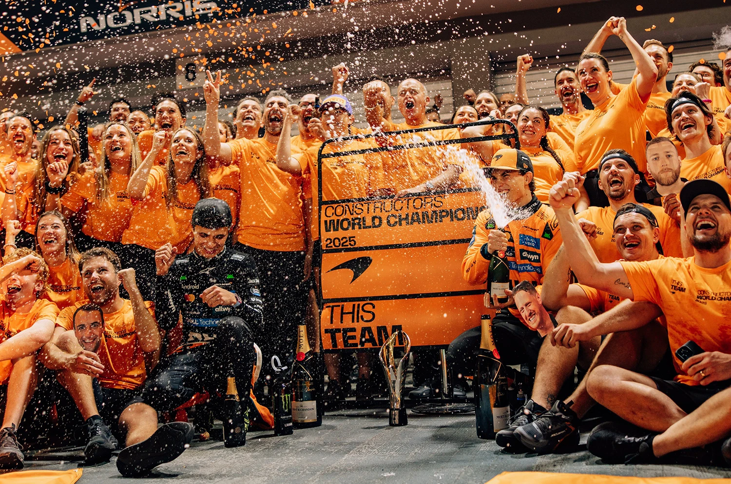 McLaren, Singapur’da 2025 Formula 1 Takımlar Şampiyonu Oldu