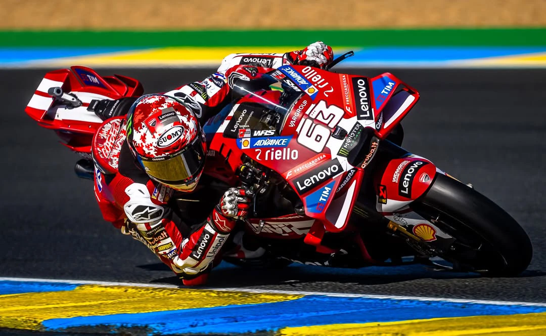 Pecco Bagnaia pole sayısını Kevin Schwantz ile eşitledi!