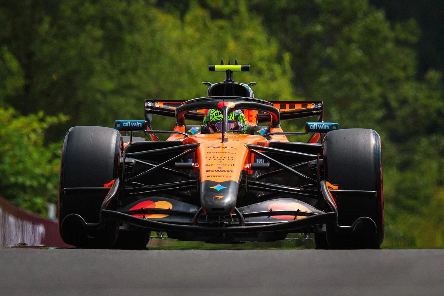 McLaren Macaristan GP’sine Önemli Güncelleme Paketiyle Geliyor