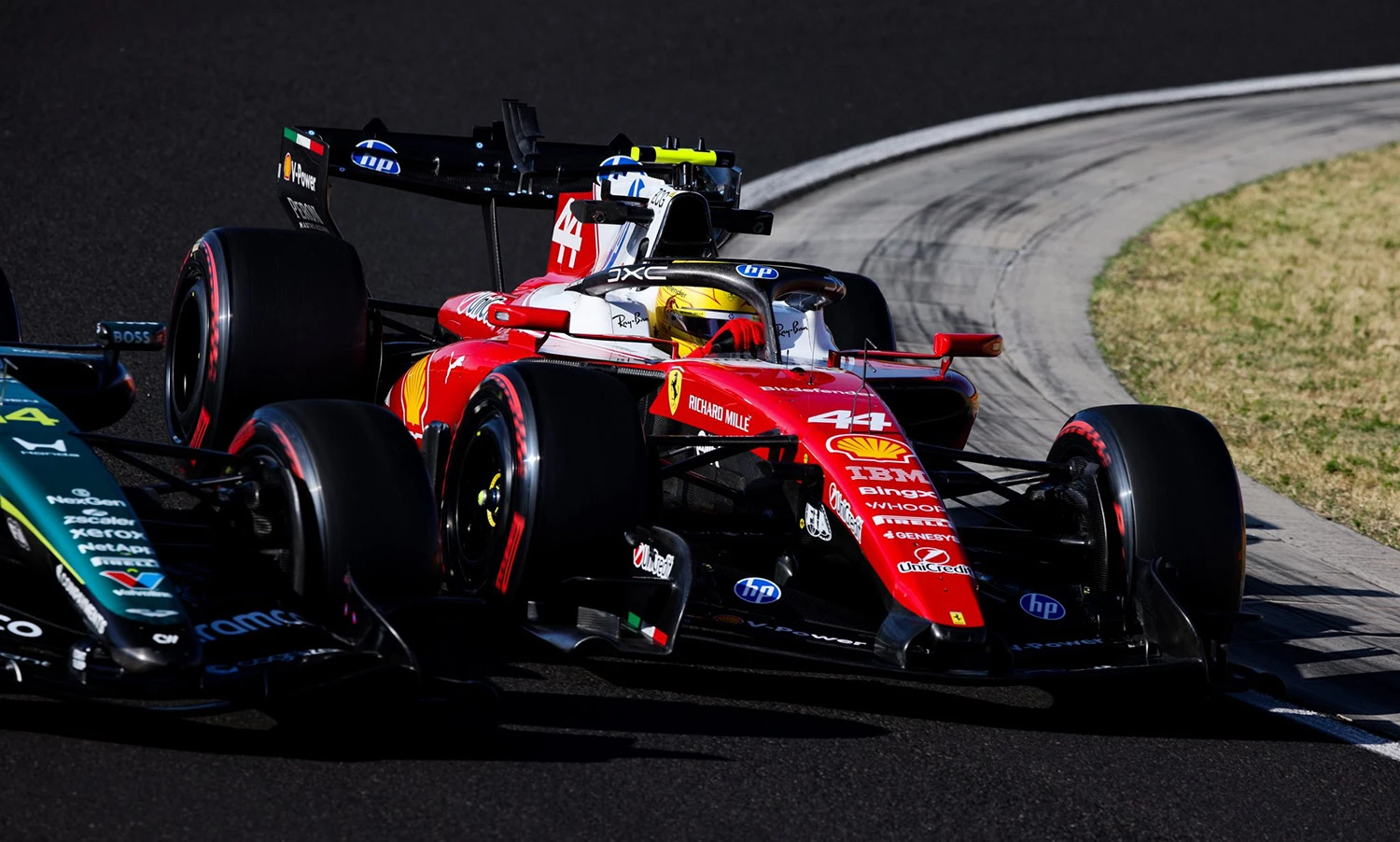 Ferrari Hungaroring’de Cuma Gününü Domine Etti