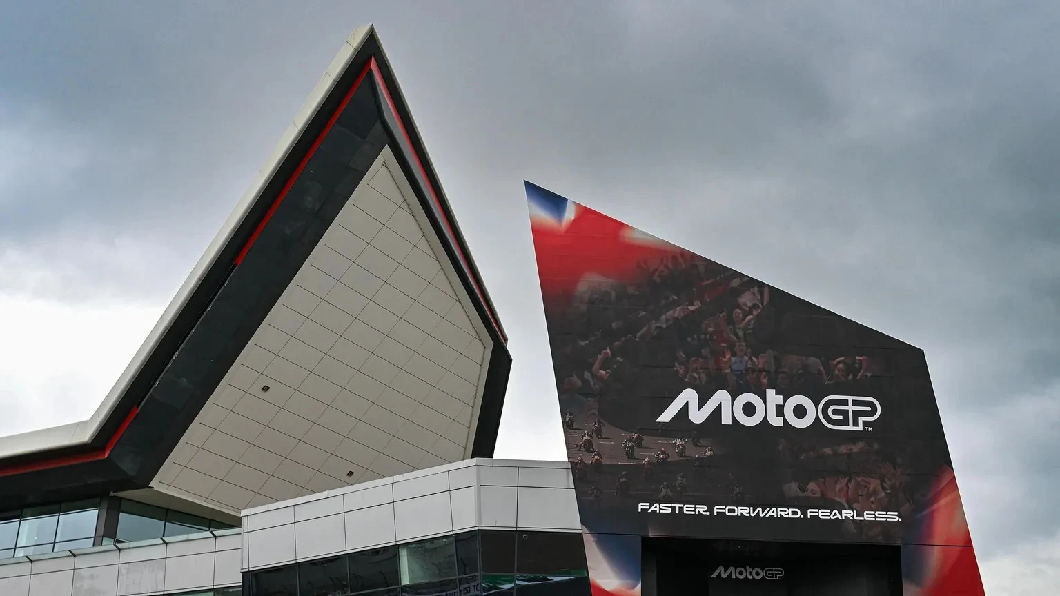 Silverstone Müjdeyi Verdi: MotoGP Anlaşması Uzatıldı