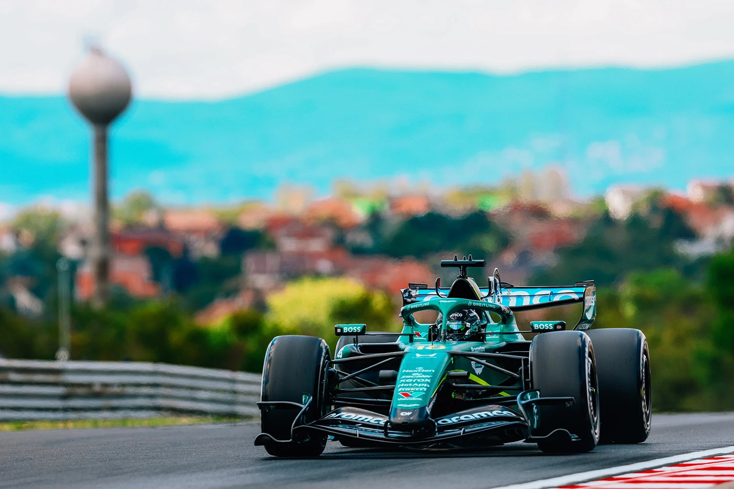 HONDA'DAN ASTON MARTIN'E KRİTİK MOTOR GÜNCELLEMESİ
