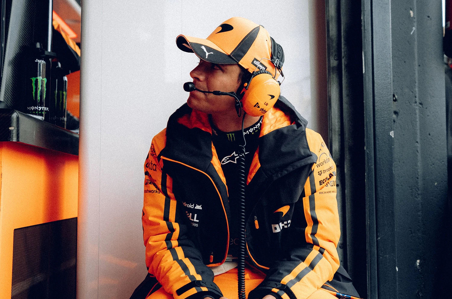 LANDO NORRIS PİST DIŞINDAKİ HAYATINI BELGESEL HALE GETİRİYOR