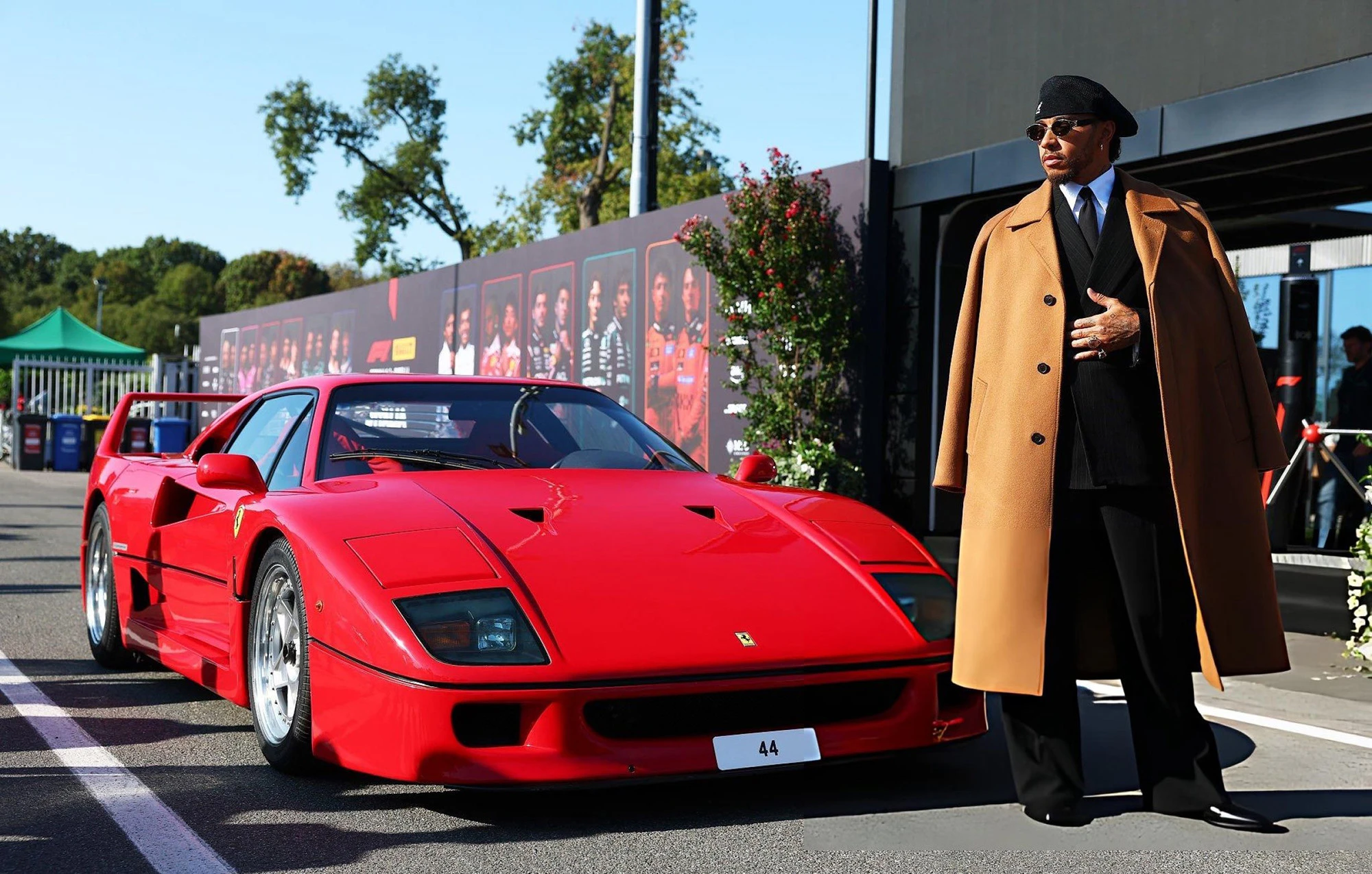 LEWIS HAMILTON'IN MONZA HEDEFİ: FERRARI İLE İLK ZAFERİ KAZANMAK
