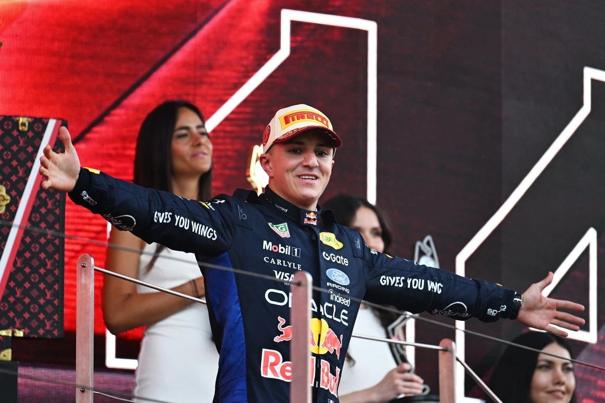 HADJAR'DAN MONAKO PODYUMU SONRASI RED BULL'A TEŞEKKÜR