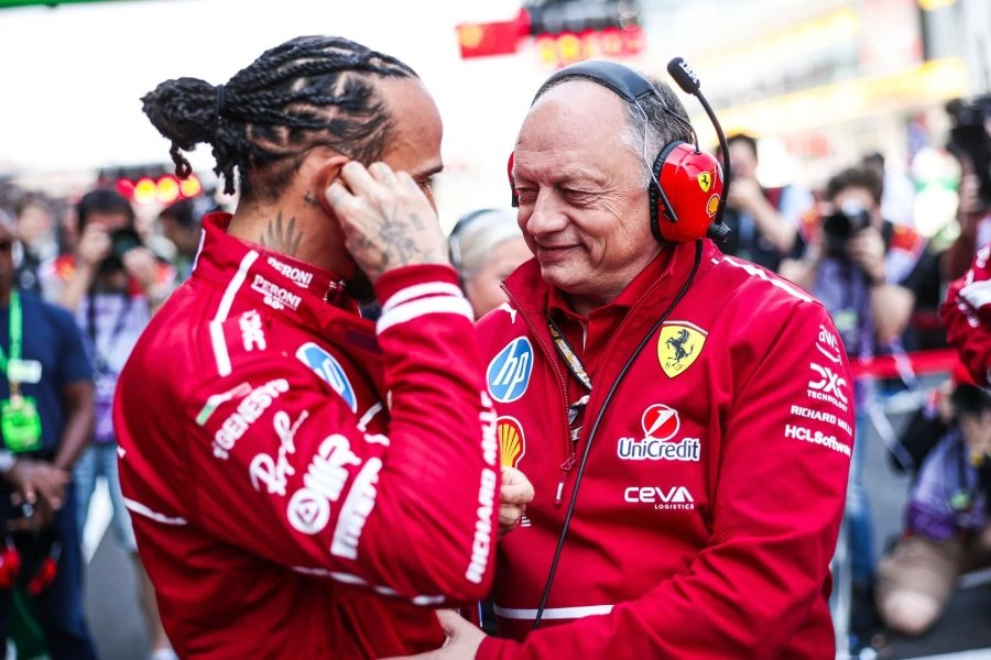 LEWIS HAMILTON'DAN FERRARI HAKKINDA ÇIKAN İDDİALARA YANIT