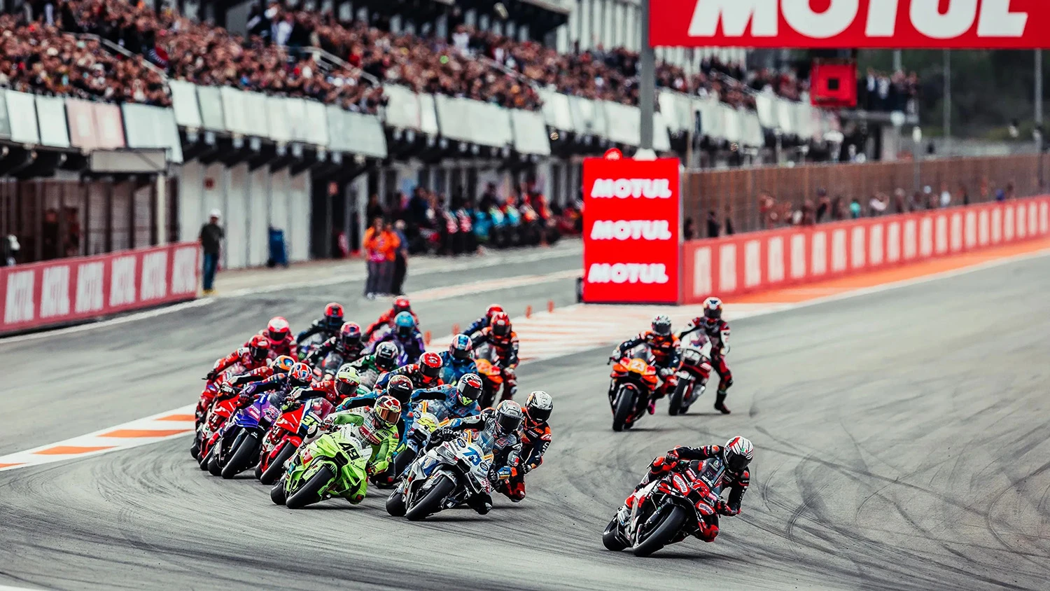 MOTOGP 2027 SEZON FİNALİ RESMİLEŞTİ