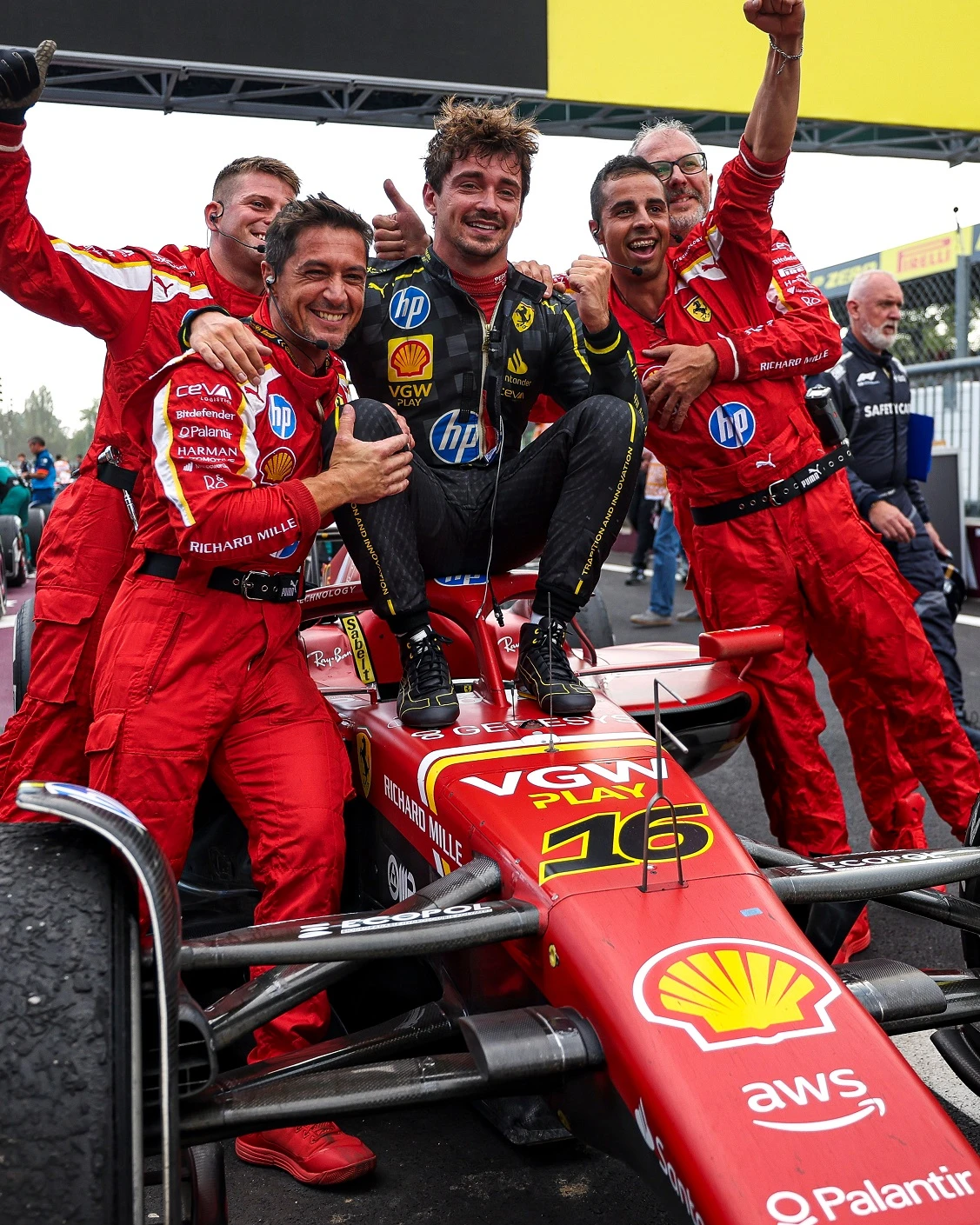 F1 Monza | Leclerc Ferrari'nin evinde lider! gallery image 1