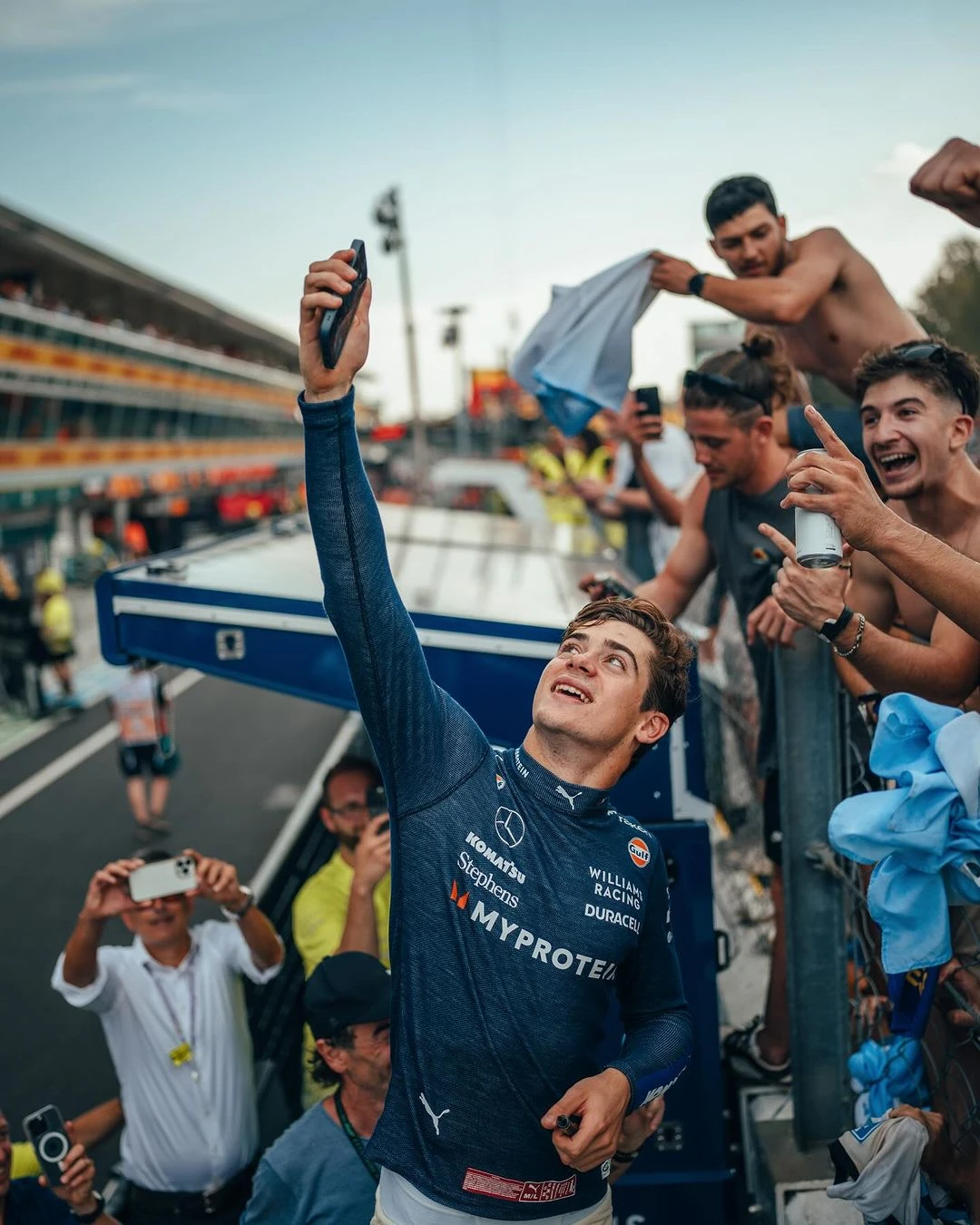 F1 Monza | Leclerc Ferrari'nin evinde lider! gallery image 5