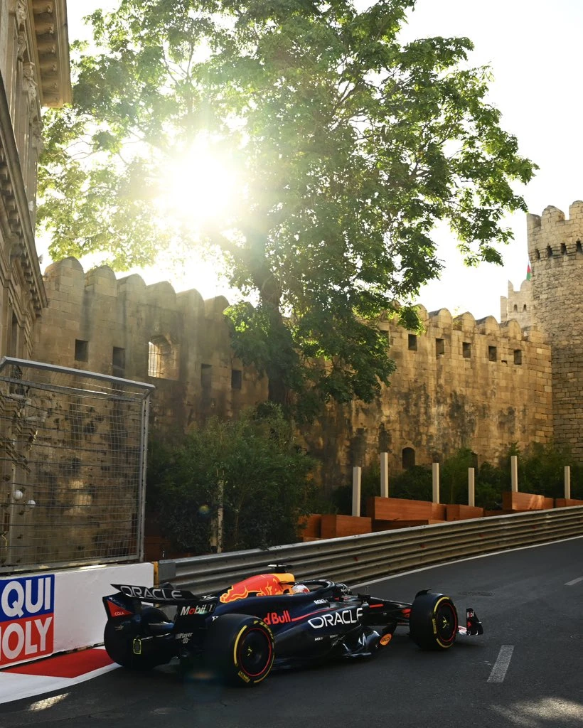 F1 Azerbaycan | Piastri kazandı, son dakikalarda yaşanan kaza podyumu belirledi. gallery image 9