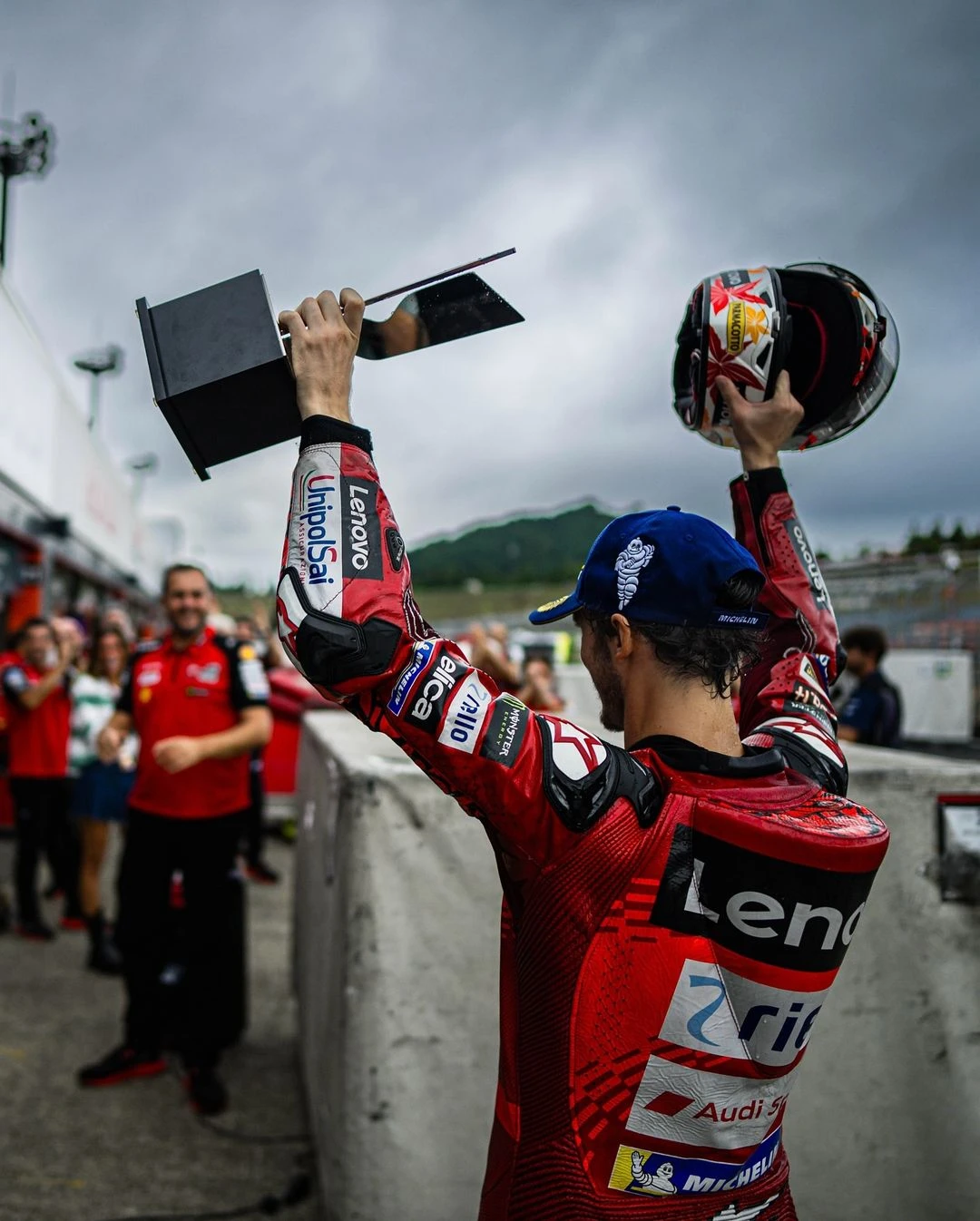 MotoGP Japonya | Bagnaia duble yaptı, fark 10'a düştü gallery image 1