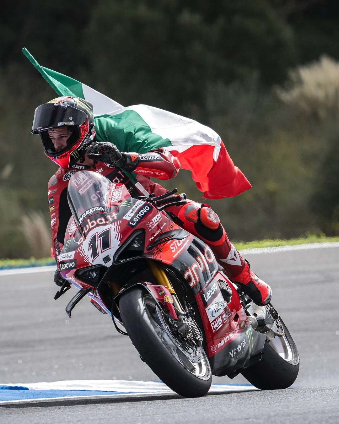 WorldSBK Estoril | Toprak Razgatlıoğlu 3'te 2 yaptı! gallery image 6