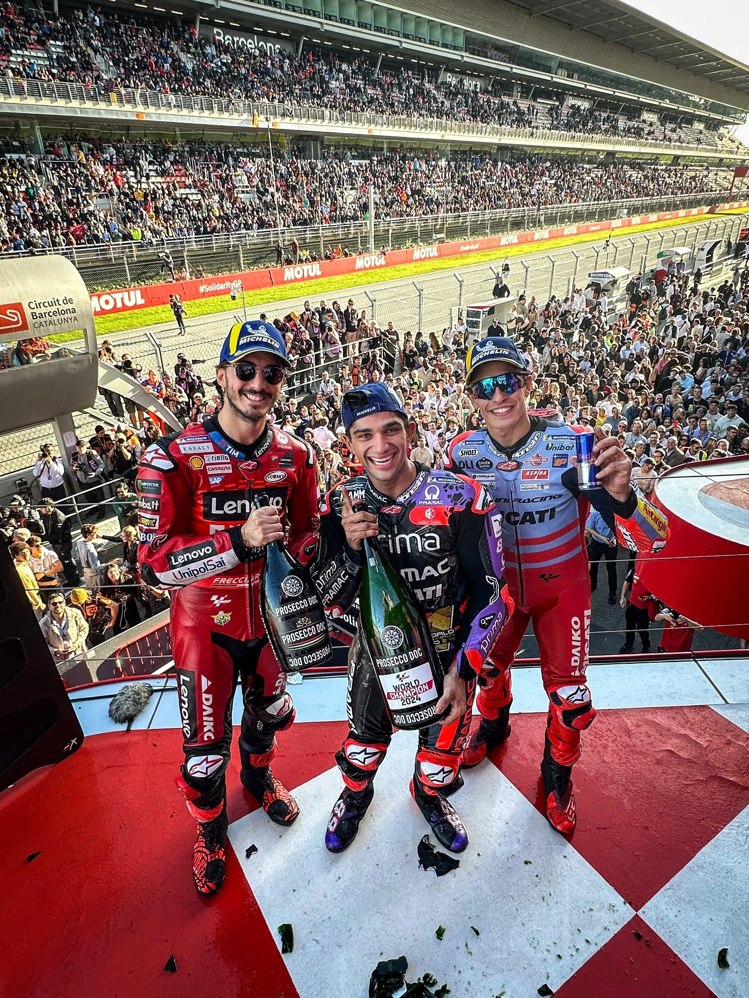 2024 MotoGP Final | Pecco kazandı, Martinator şampiyon oldu gallery image 0