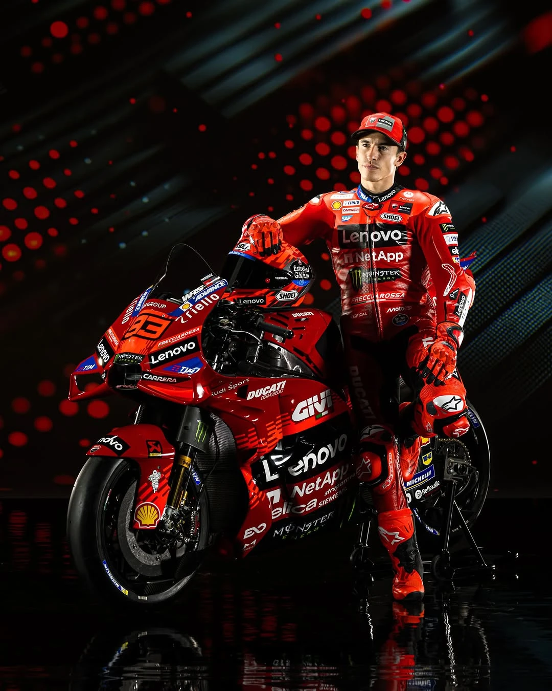 Marquez ve Pecco'nun 2025 motosikleti tanıtıldı! gallery image 1