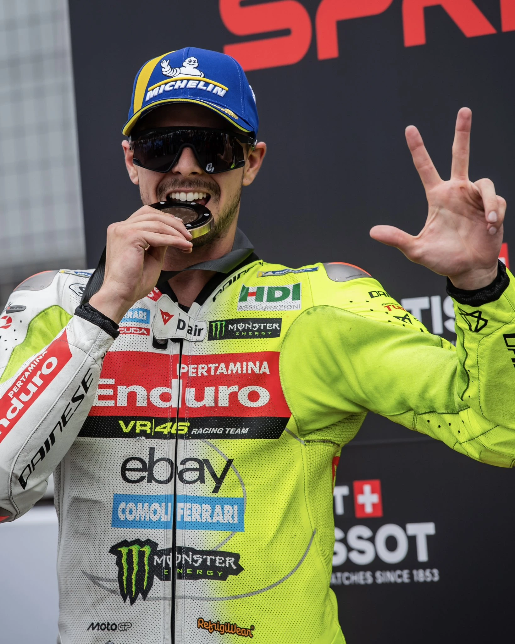 2025 MotoGP Silverstone | Bezzecchi, Aprilia ile ilk kez kazandı gallery image 5