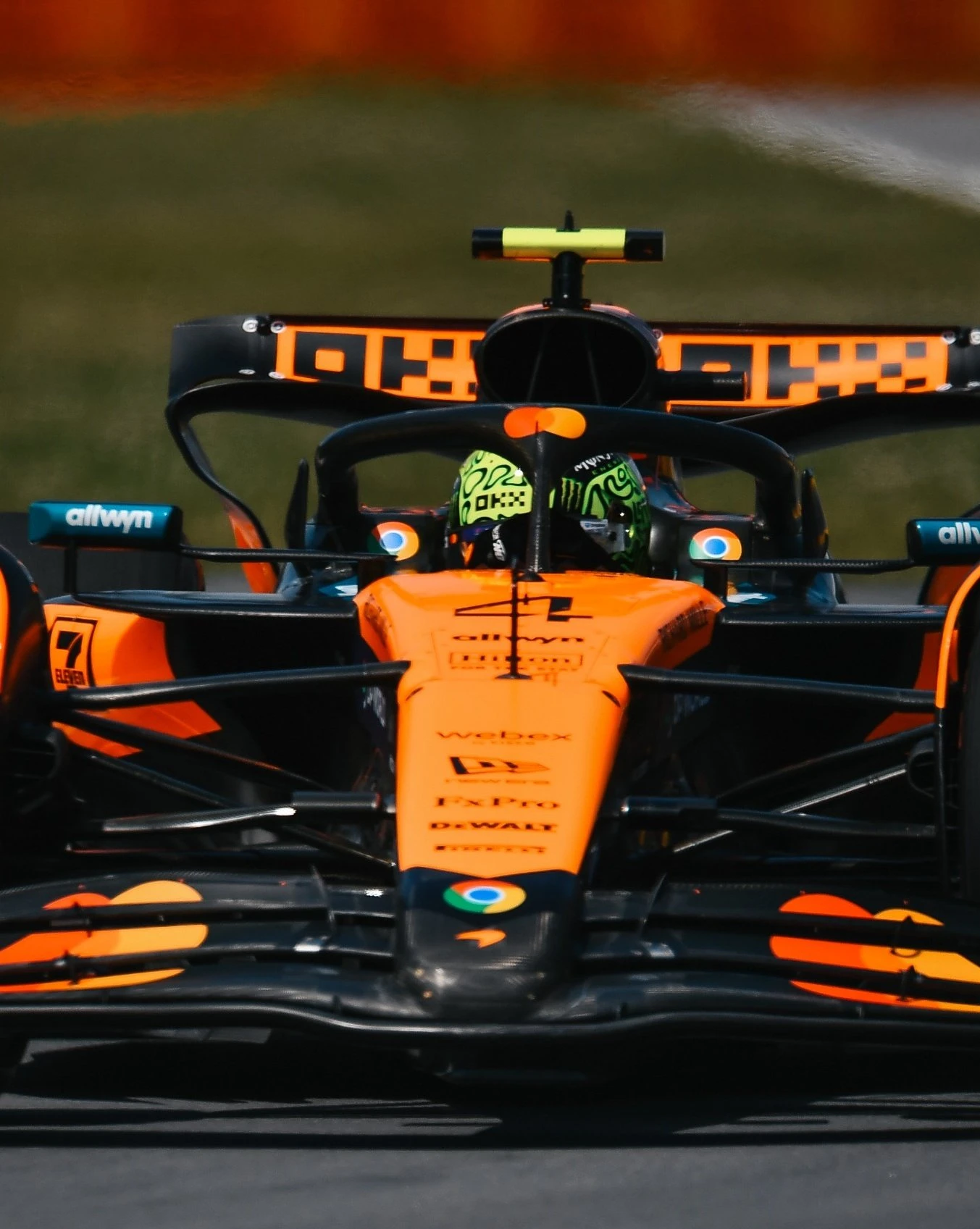 2025 Formula 1 Kanada | Russell kazandı, Antonelli ilk kez podyumda! gallery image 9