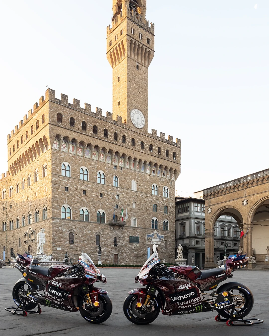 Ducati'nin Mugello'ya özel renk düzeni tanıtıldı. gallery image 1