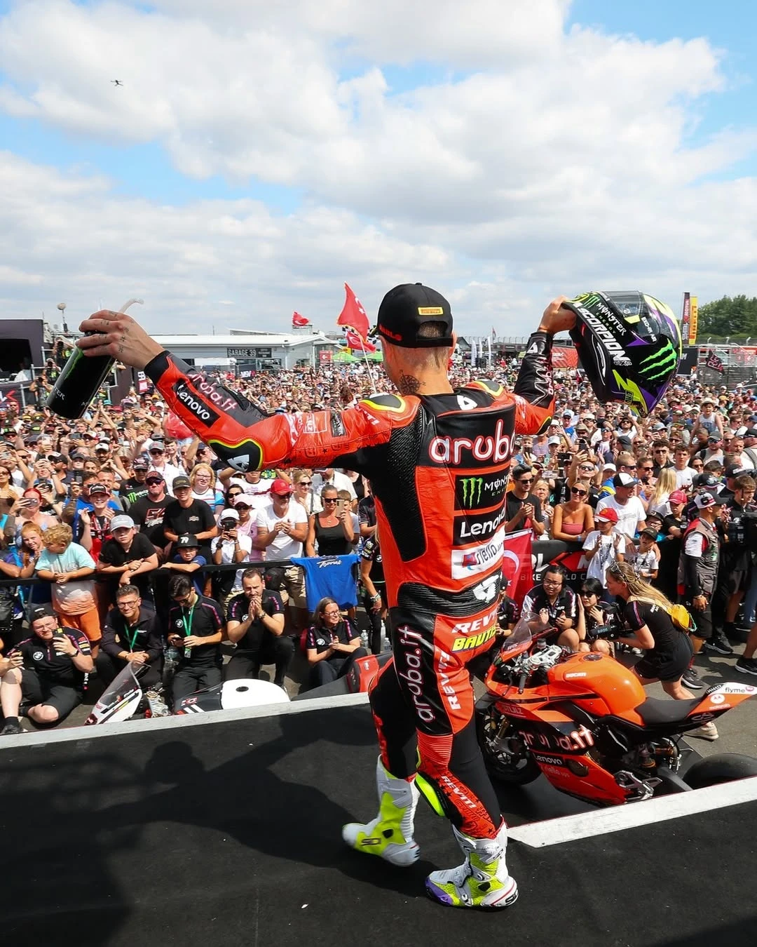 2025 WorldSBK Donington Park | Toprak'tan bir hat-trick daha! gallery image 2