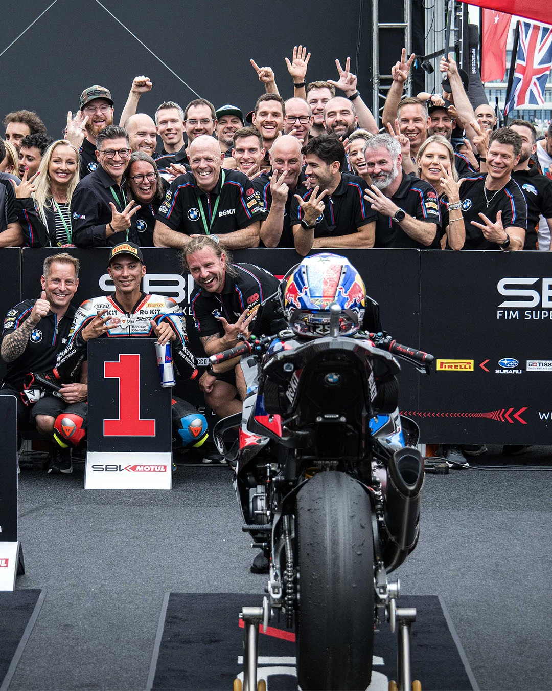2025 WorldSBK Macaristan | Toprak Razgatlıoğlu hat-trick yaptı! gallery image 2