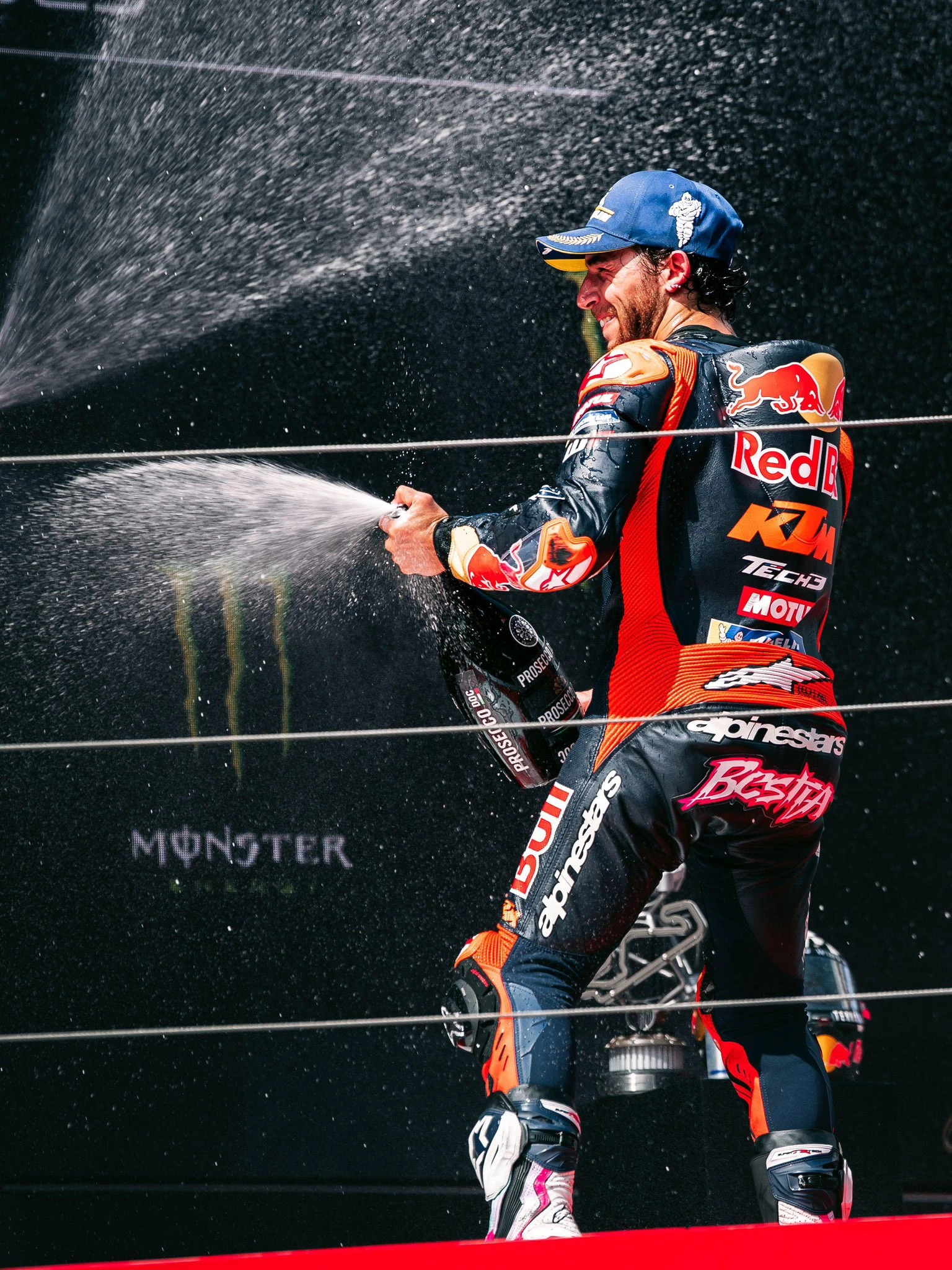 2025 MotoGP Katalonya | Marquez kardeşler hafta sonuna damga vurdu! gallery image 3