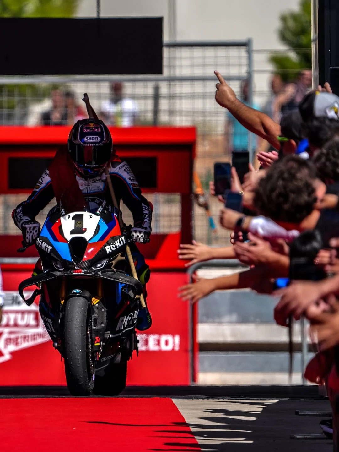 2025 WorldSBK Aragon | Toprak 1, Bulega 2 yarış kazandı! gallery image 9