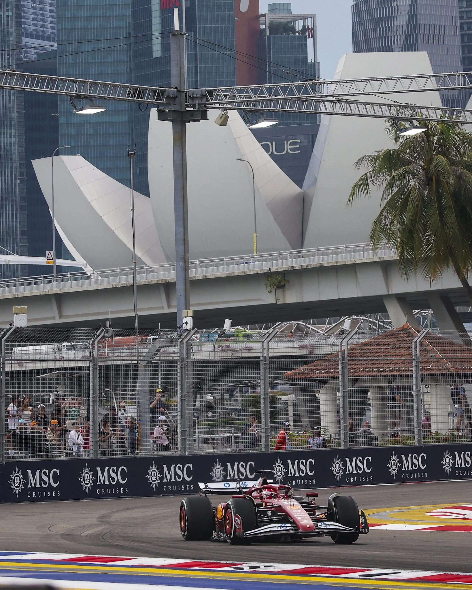 2025 Formula 1 Singapur | Russell kazandı! gallery image 7