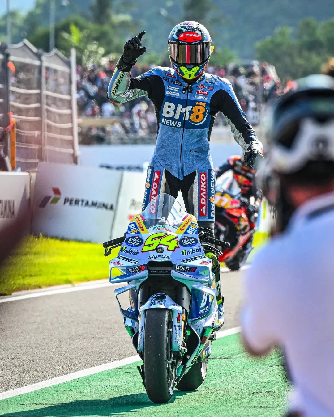 2025 MotoGP Endonezya | Aldeguer ilk kez kazandı, Marquez sakatlandı! gallery image 0