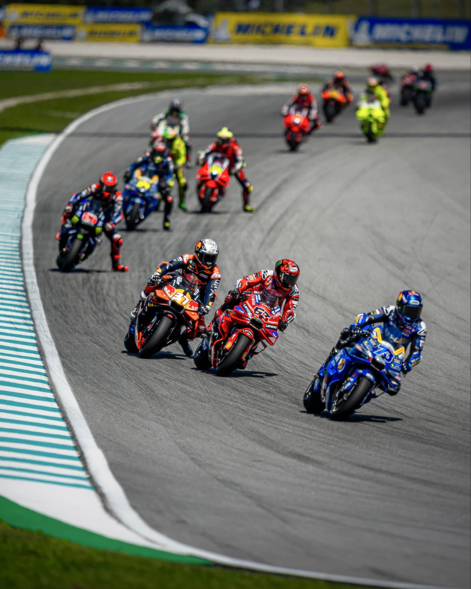 2025 MotoGP Malezya | Alex Marquez kazandı! gallery image 0