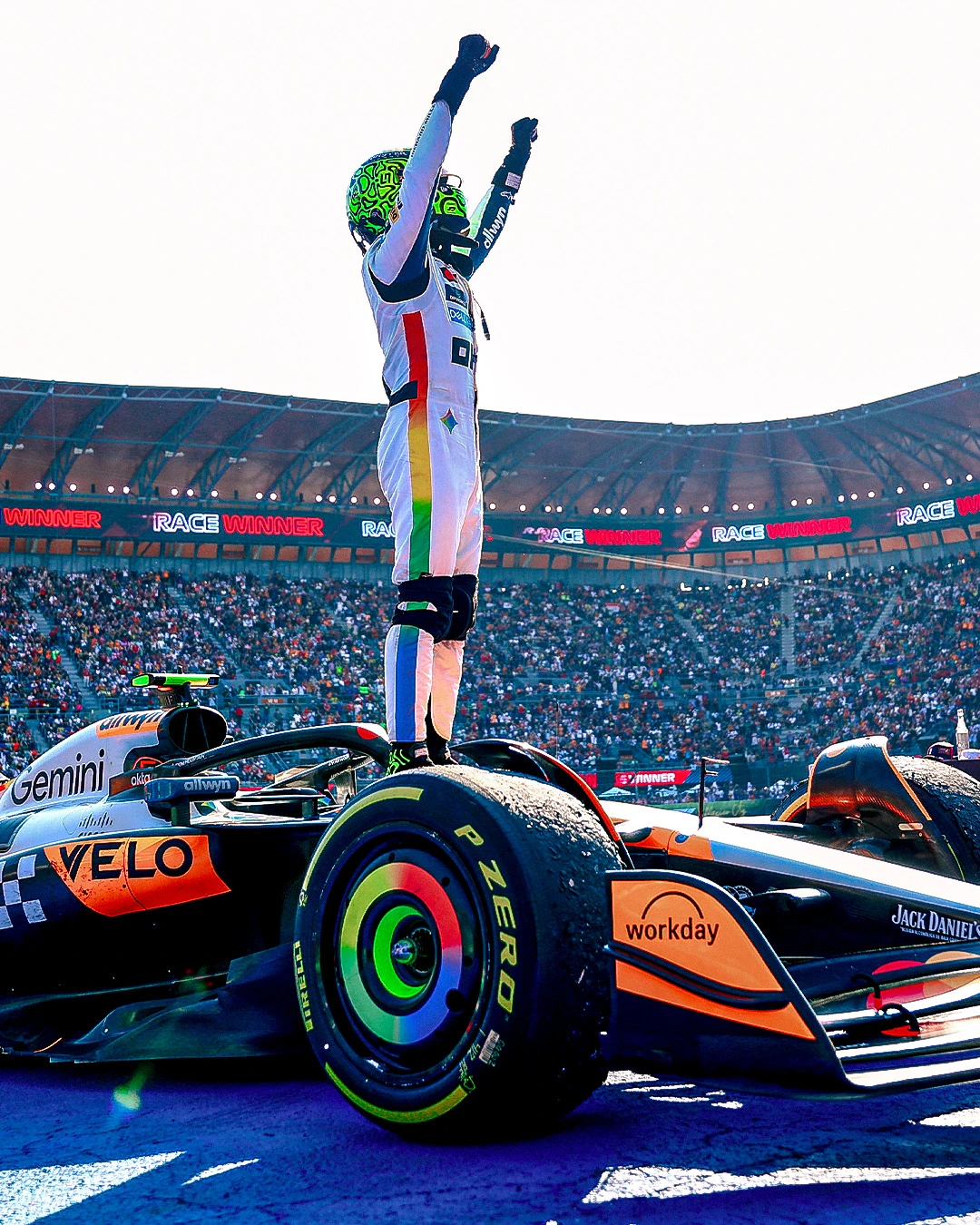 2025 Formula 1 Meksika | Şampiyona lideri Norris! gallery image 1