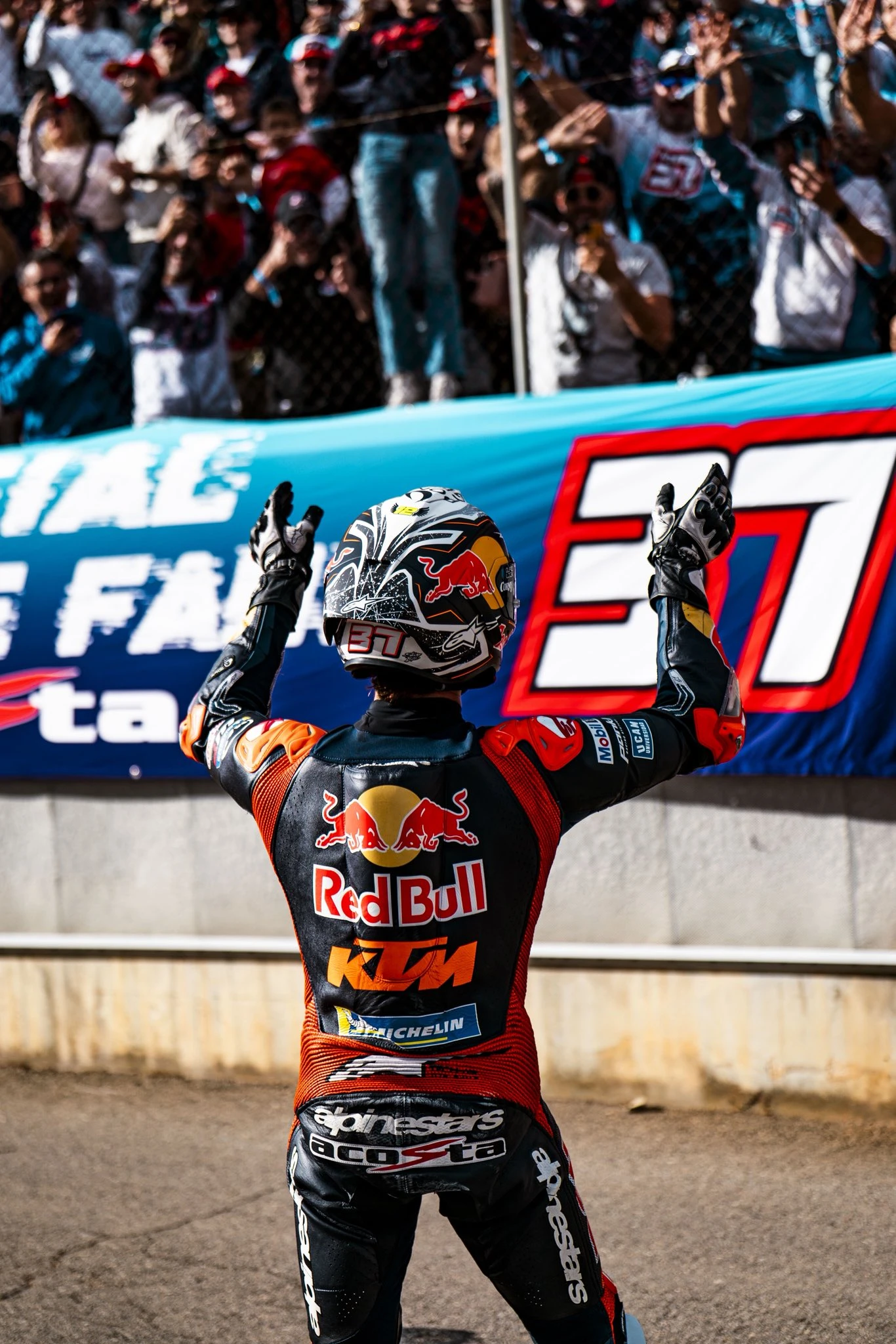 2025 MotoGP Valencia | Final yarışını Bezzecchi kazandı! gallery image 4