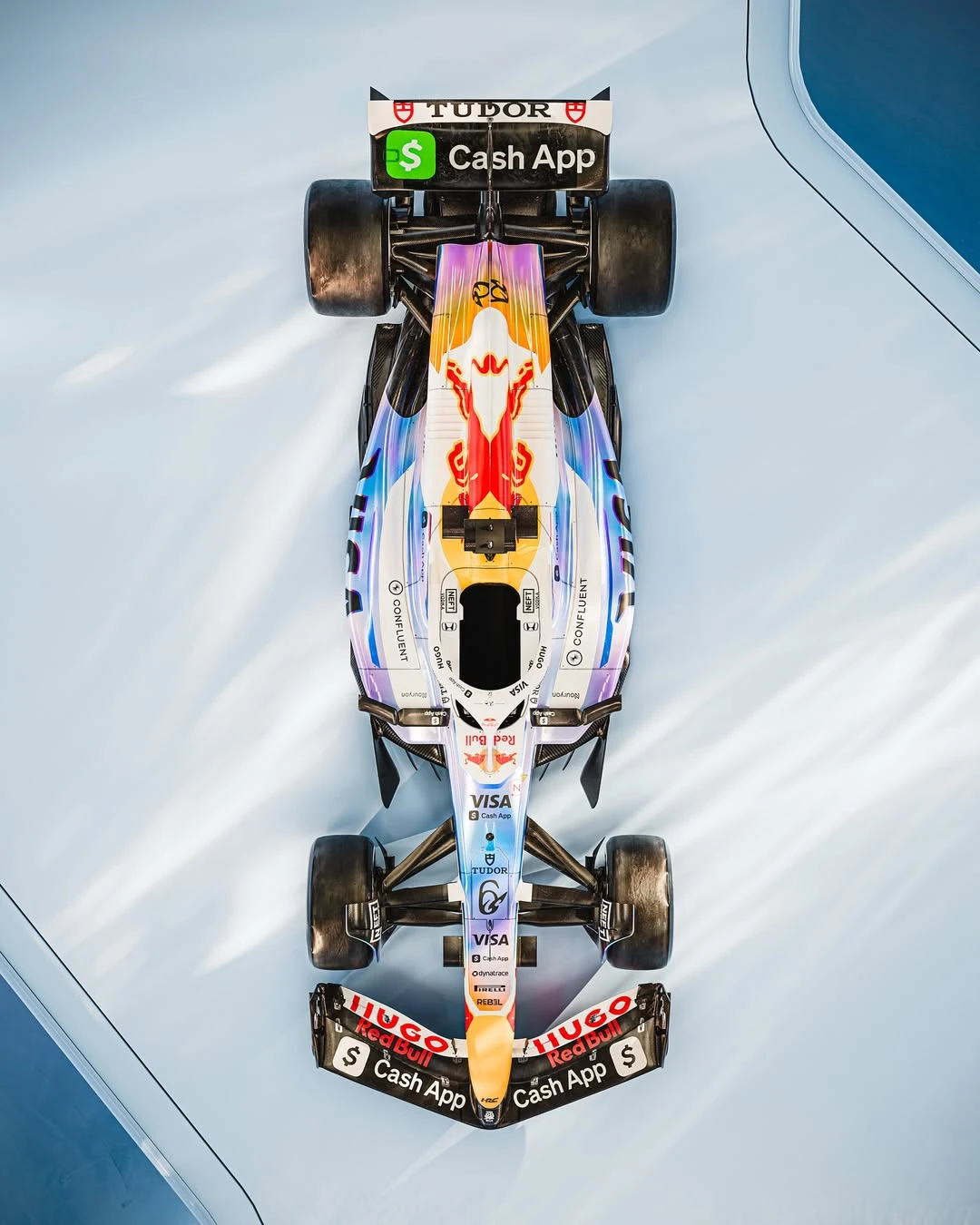 Racing Bulls, Las Vegas GP için Holografik İlhamlı Özel Tasarımını Tanıttı gallery image 5