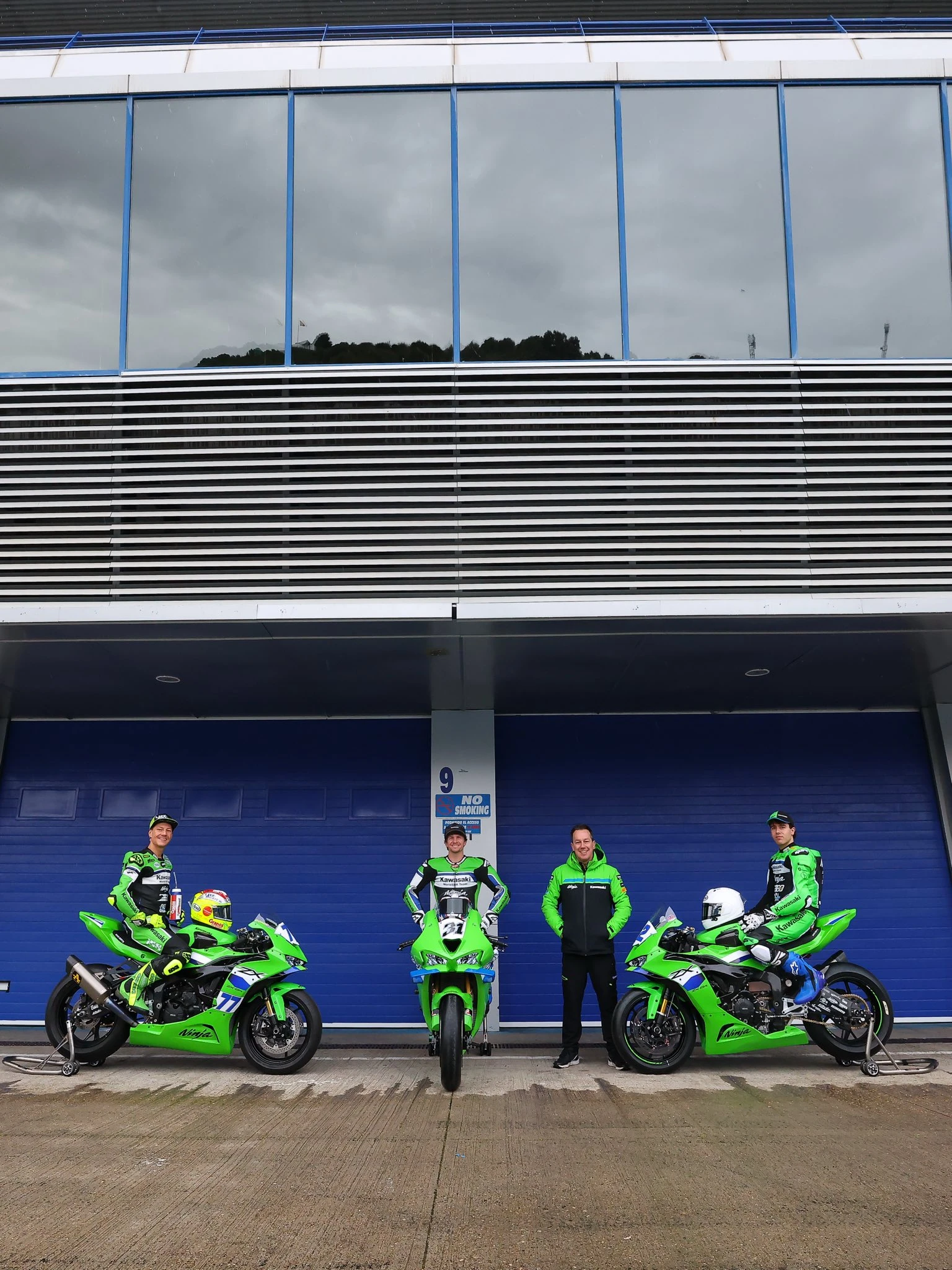 Kawasaki, 2026 WorldSBK için Ninja ZX-10RR’yi yeniledi gallery image 0