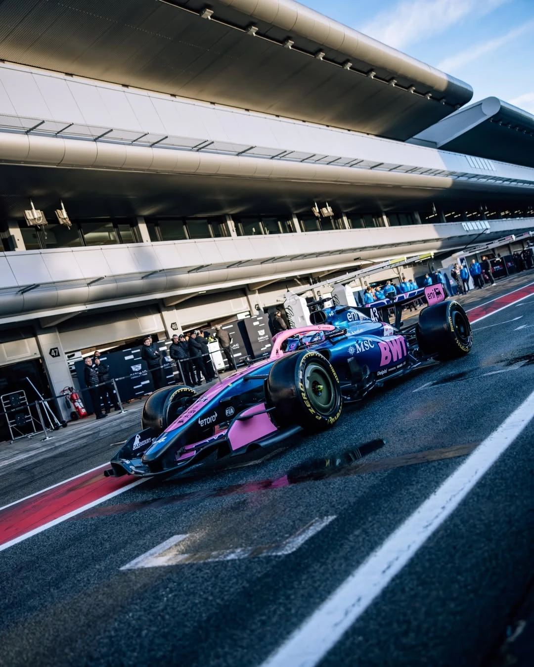 F1 Barselona Testi'nin İlk Gününde Neler Oldu? gallery image 3