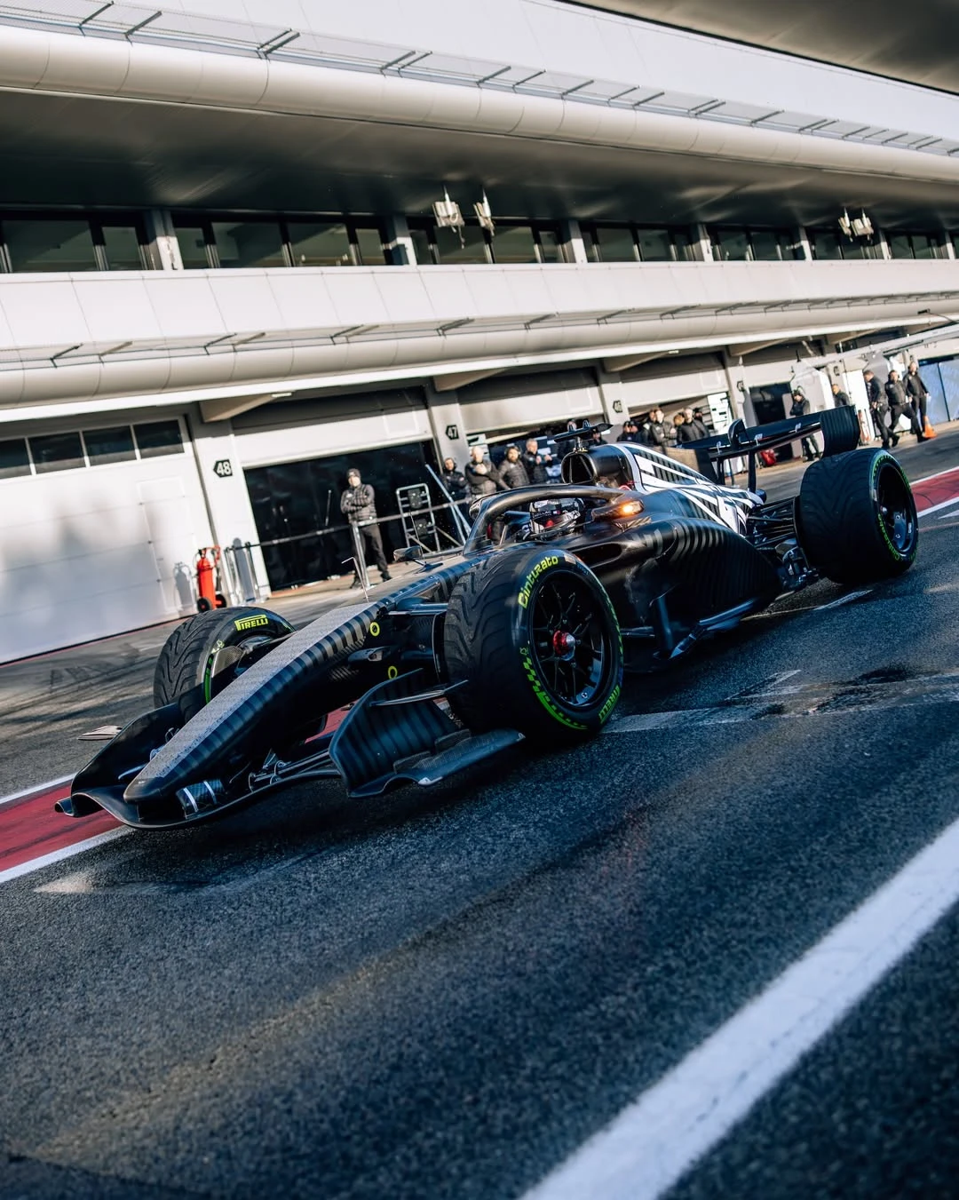 F1 Barselona Testi'nin İlk Gününde Neler Oldu? gallery image 4