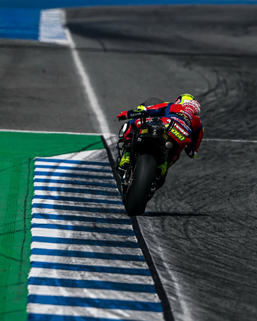 MotoGP Buriram Testi 2. Gün | Bezzecchi zirvede! gallery image 6