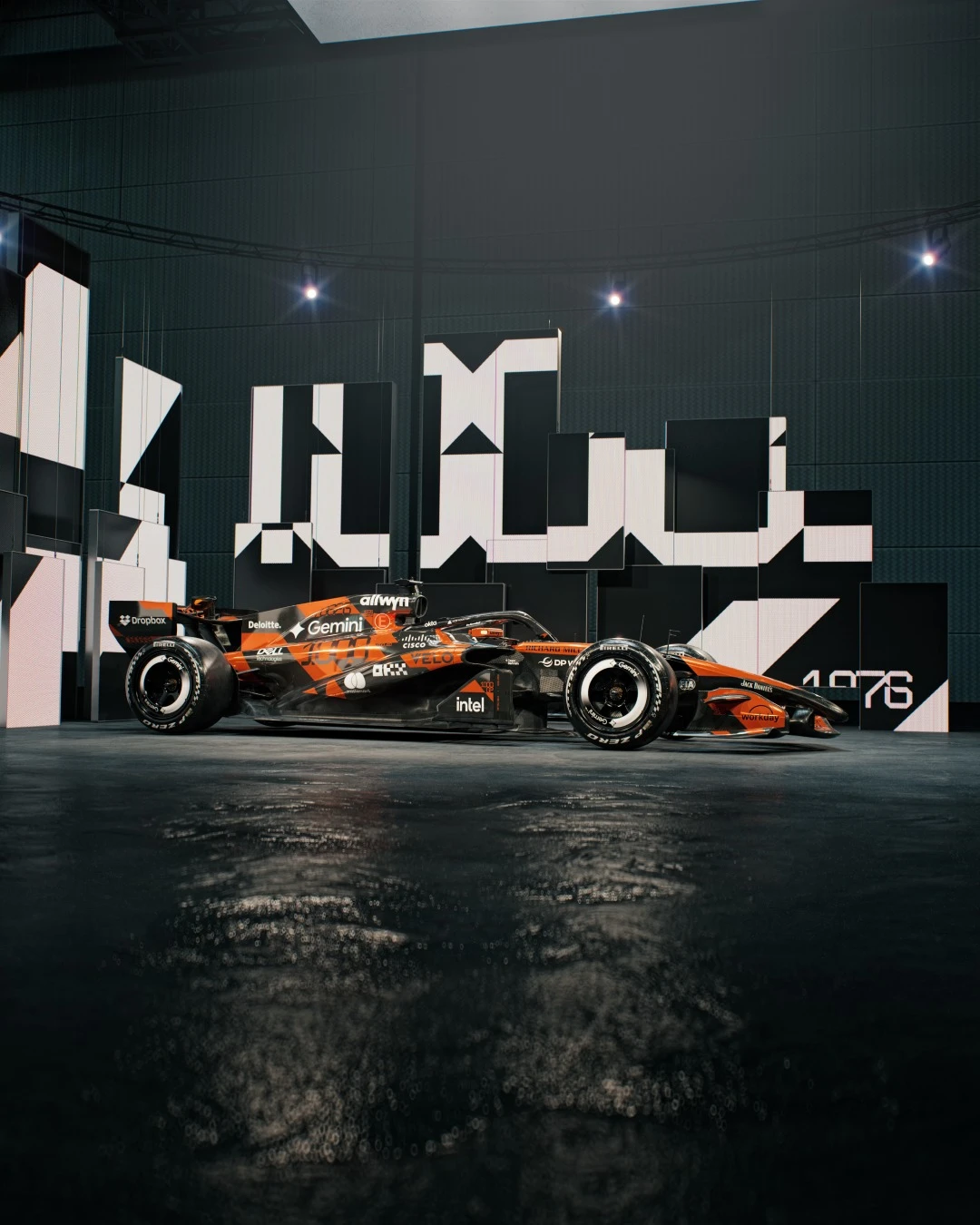 McLaren'den tarihi kilometre taşı: 1000. Formula 1 yarışı için özel tasarım gallery image 2