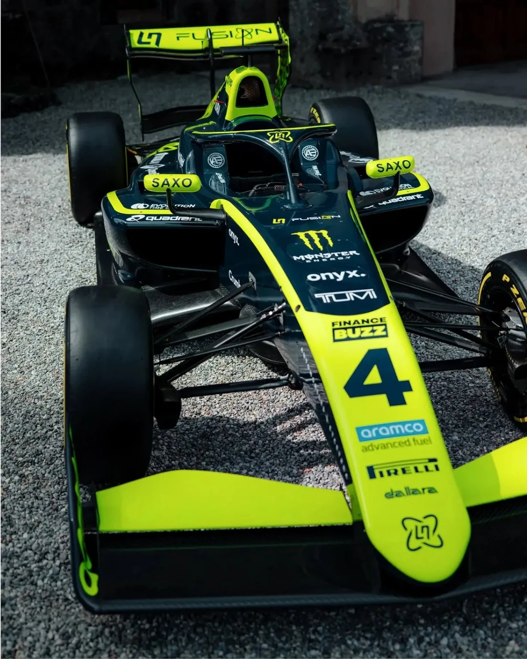 LANDO NORRIS KENDİ YARIŞ TAKIMINI KURDU gallery image 1