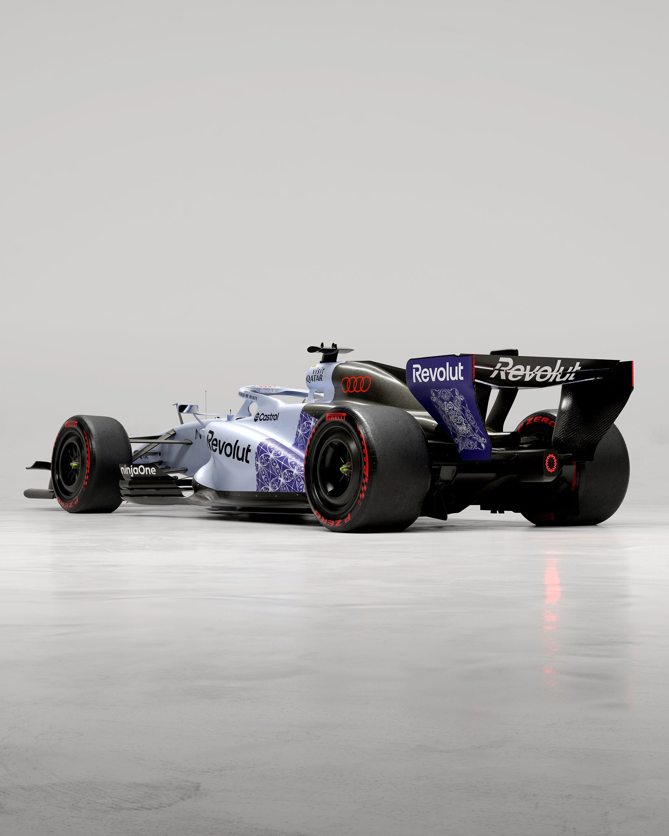 AUDI F1 TAKIMI SINGAPUR GP İÇİN ÖZEL RENK DÜZENİNİ TANITTI! gallery image 3