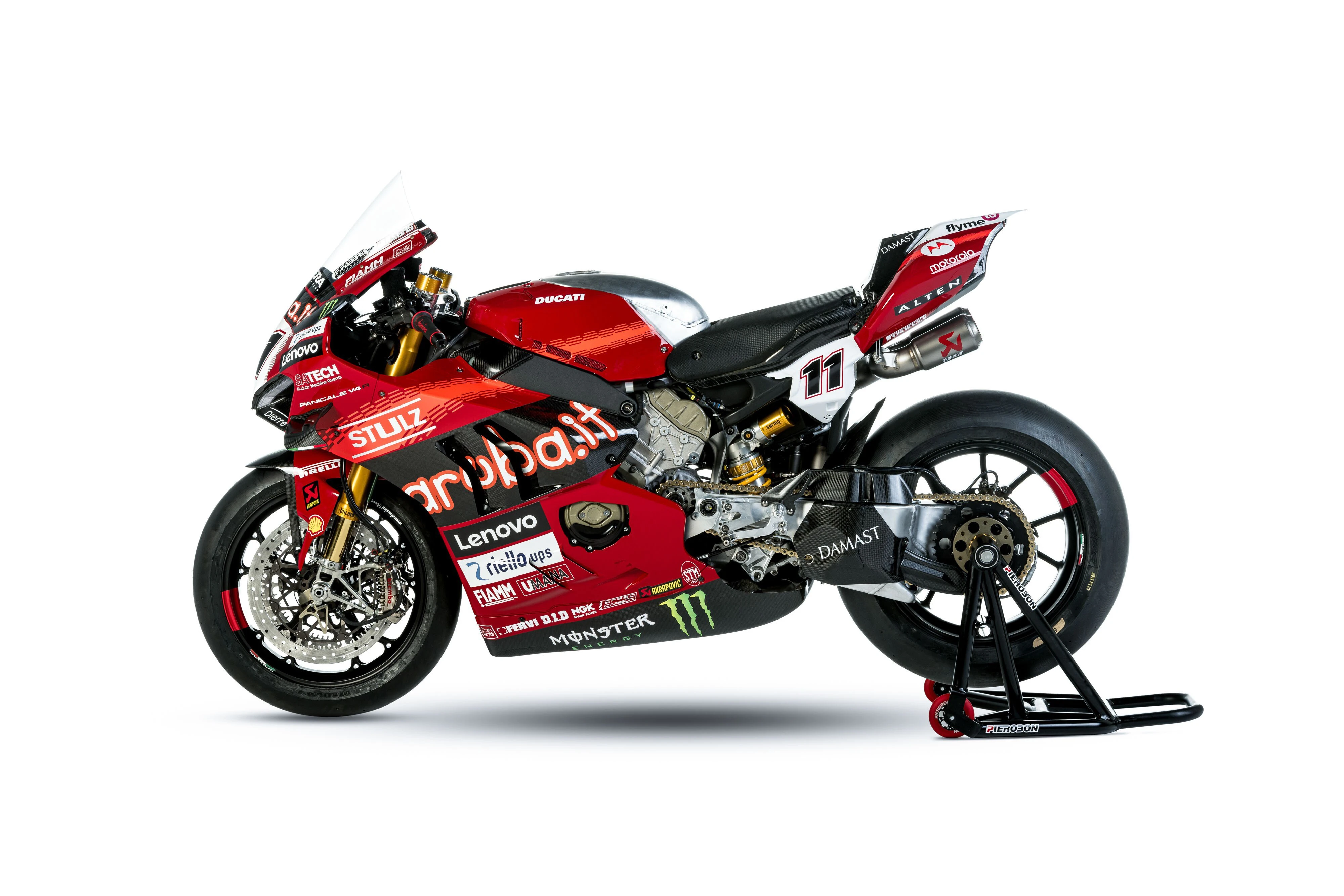 Ducati 2024 motosikletini İtalya'da tanıttı gallery image 8