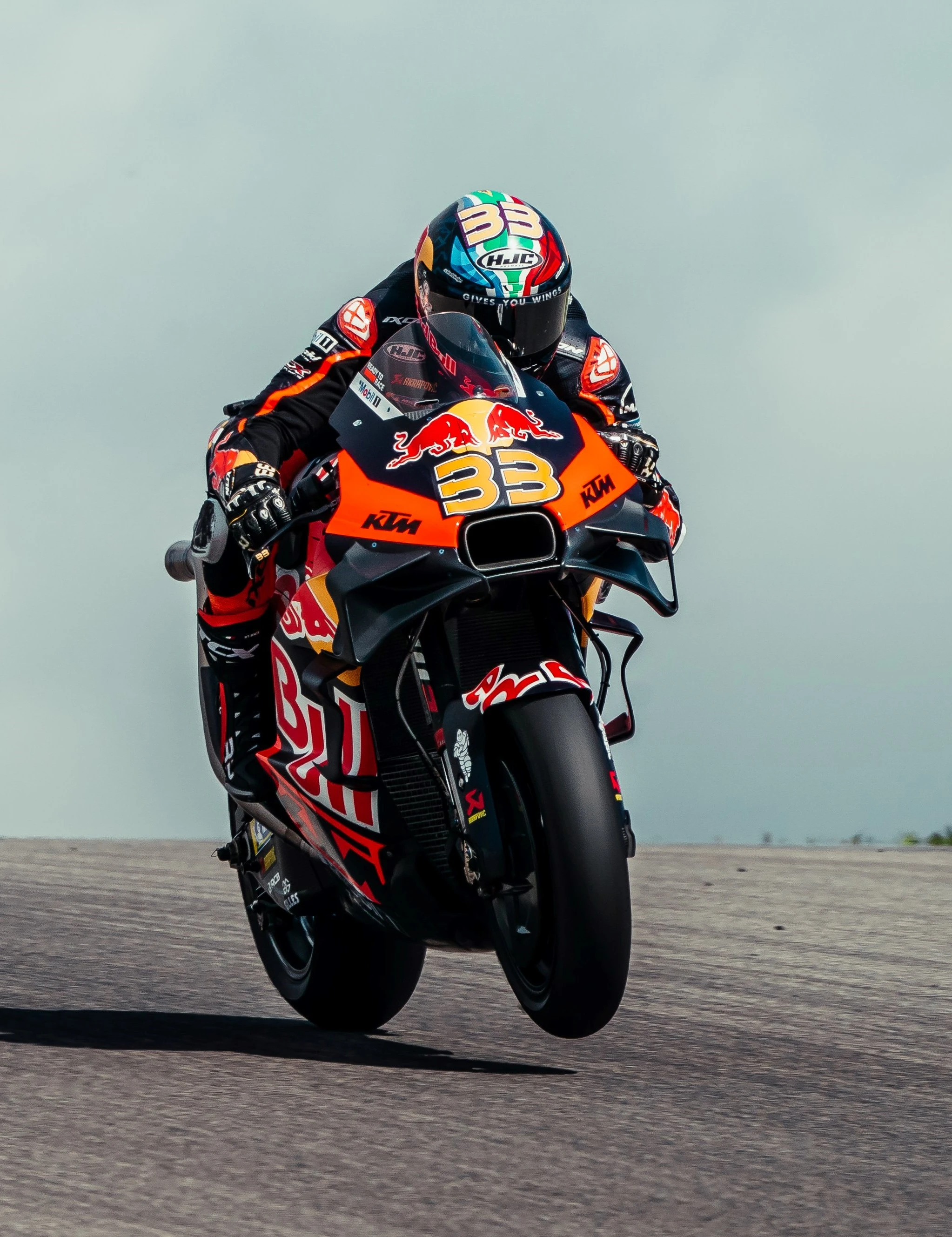 MotoGP Portimao Testleri - Bagnaia lider! gallery image 10