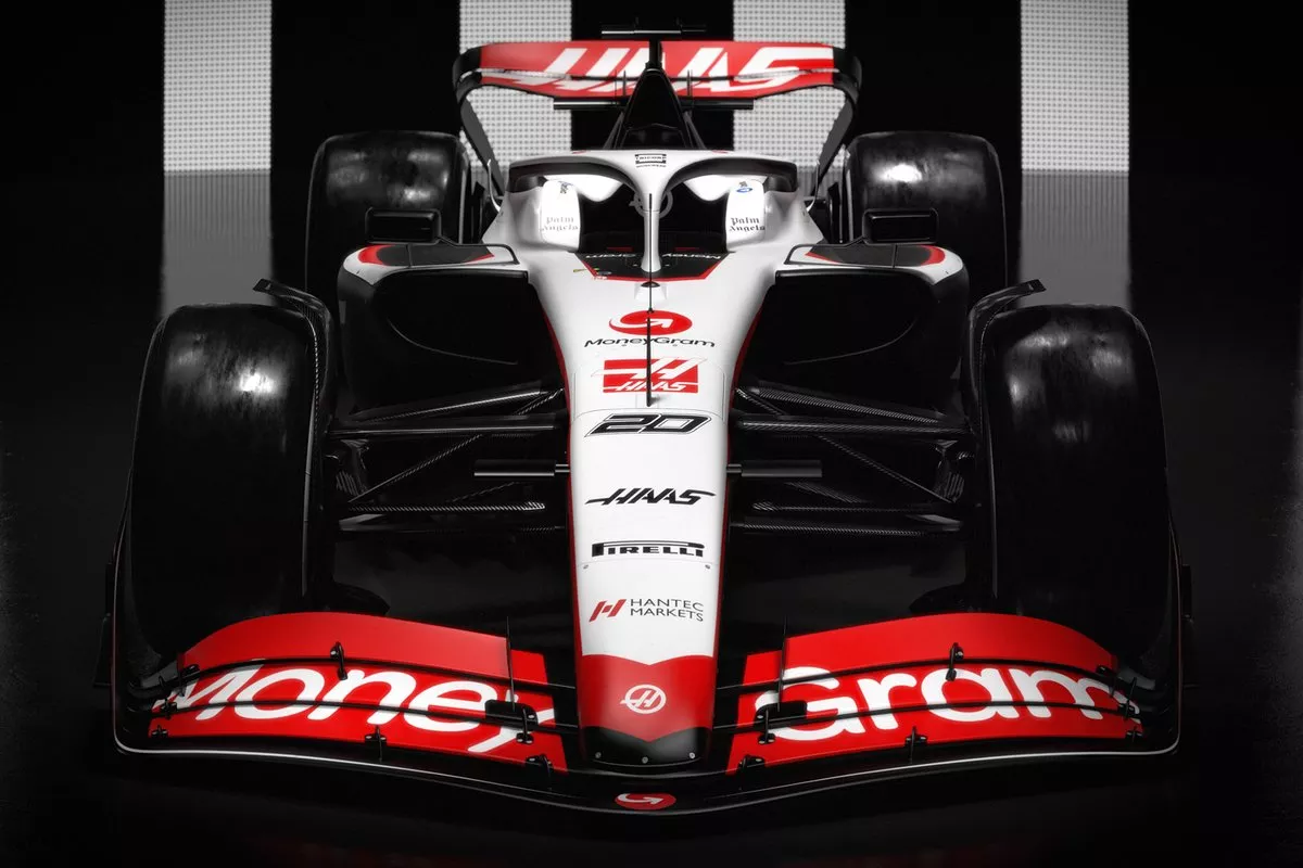 2023 F1 sezonunda kullanacağı aracı tanıtan ilk takım Haas gallery image 5