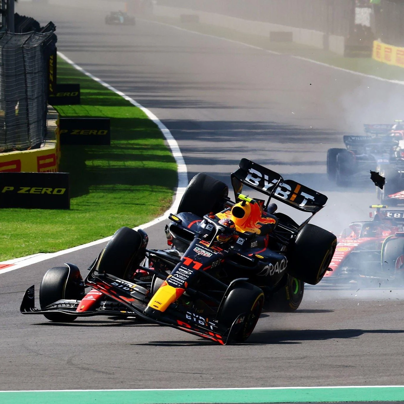F1 Meksika | Verstappen lider, Hamilton ve Leclerc podyumda gallery image 8
