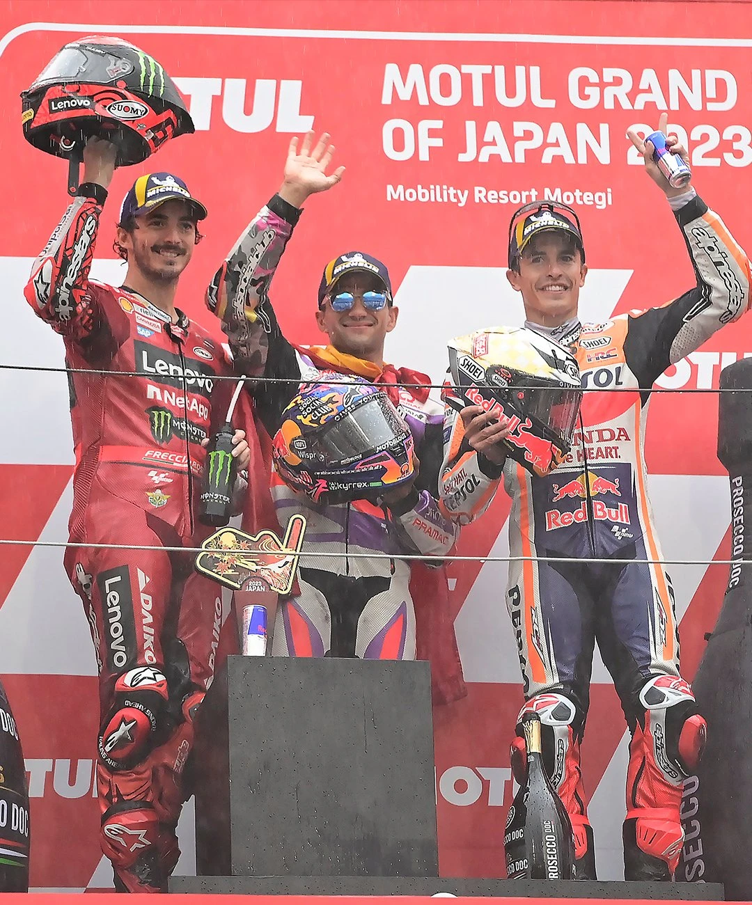 MotoGP Japonya | Yarışta 2 kırmızı bayrak çıktı, kazanan Jorge Martin oldu gallery image 10