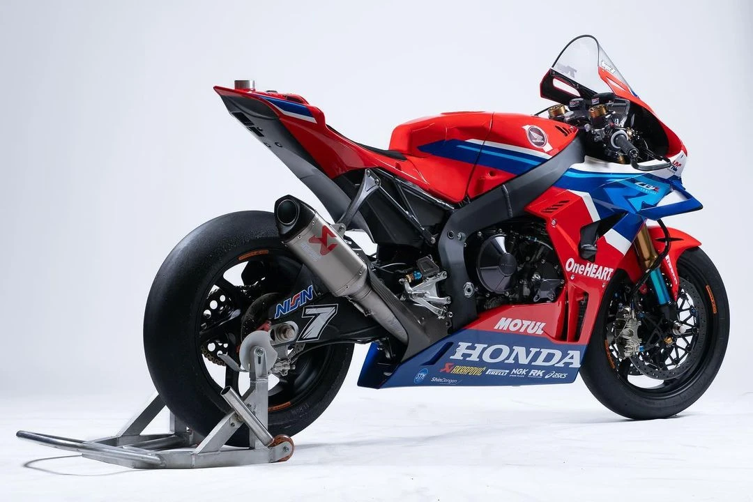 HRC yeni motosikletini tanıttı gallery image 5