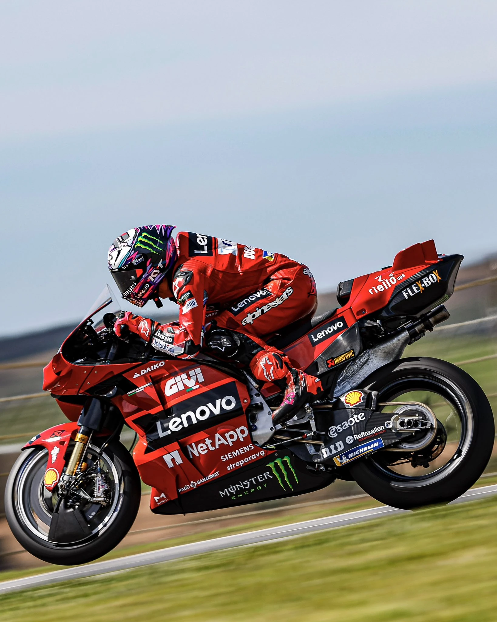 MotoGP Portimao Testleri - Bagnaia lider! gallery image 12