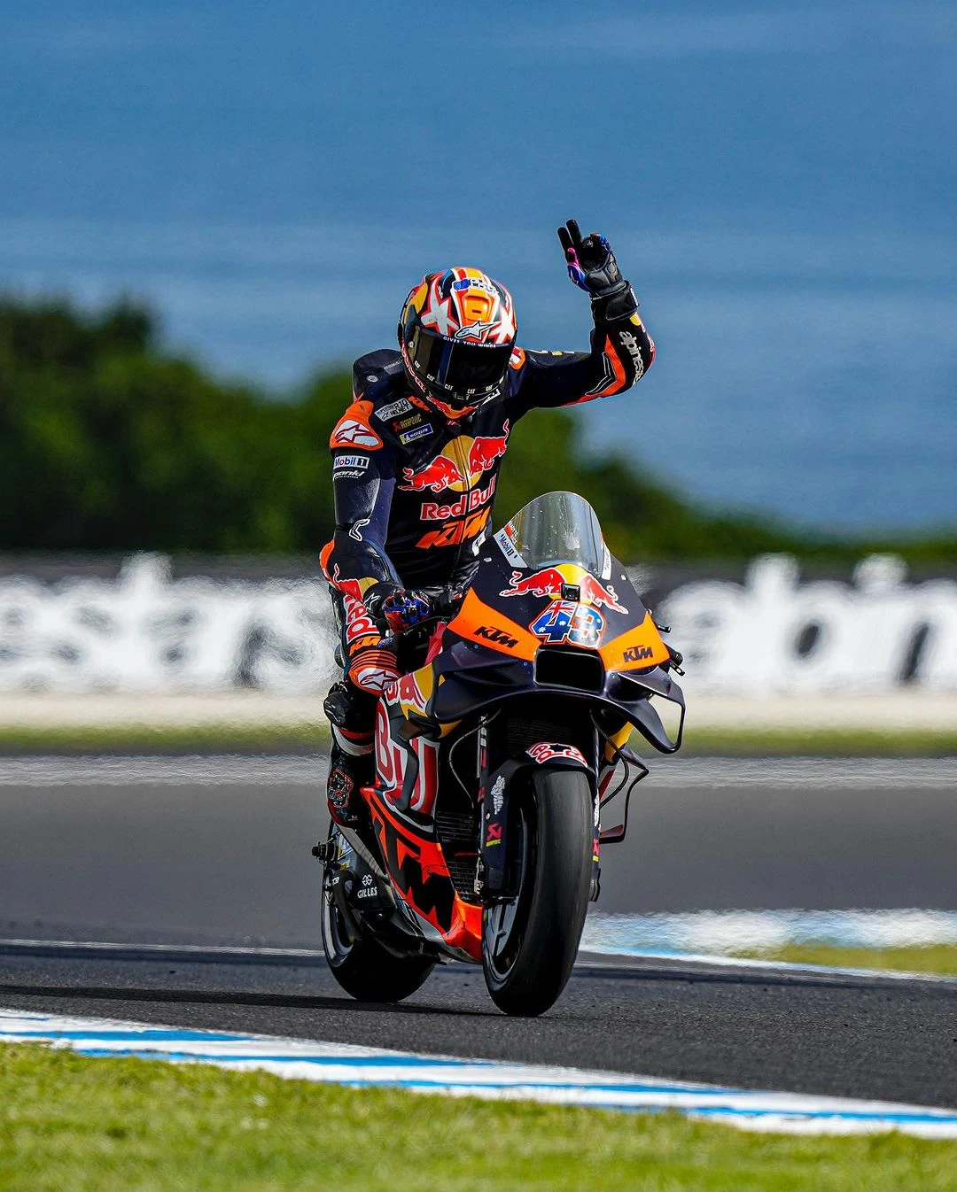 MotoGP Avustralya | Zarco'nun ilk zaferi, Di Giannantonio'nun ilk podyumu gallery image 14