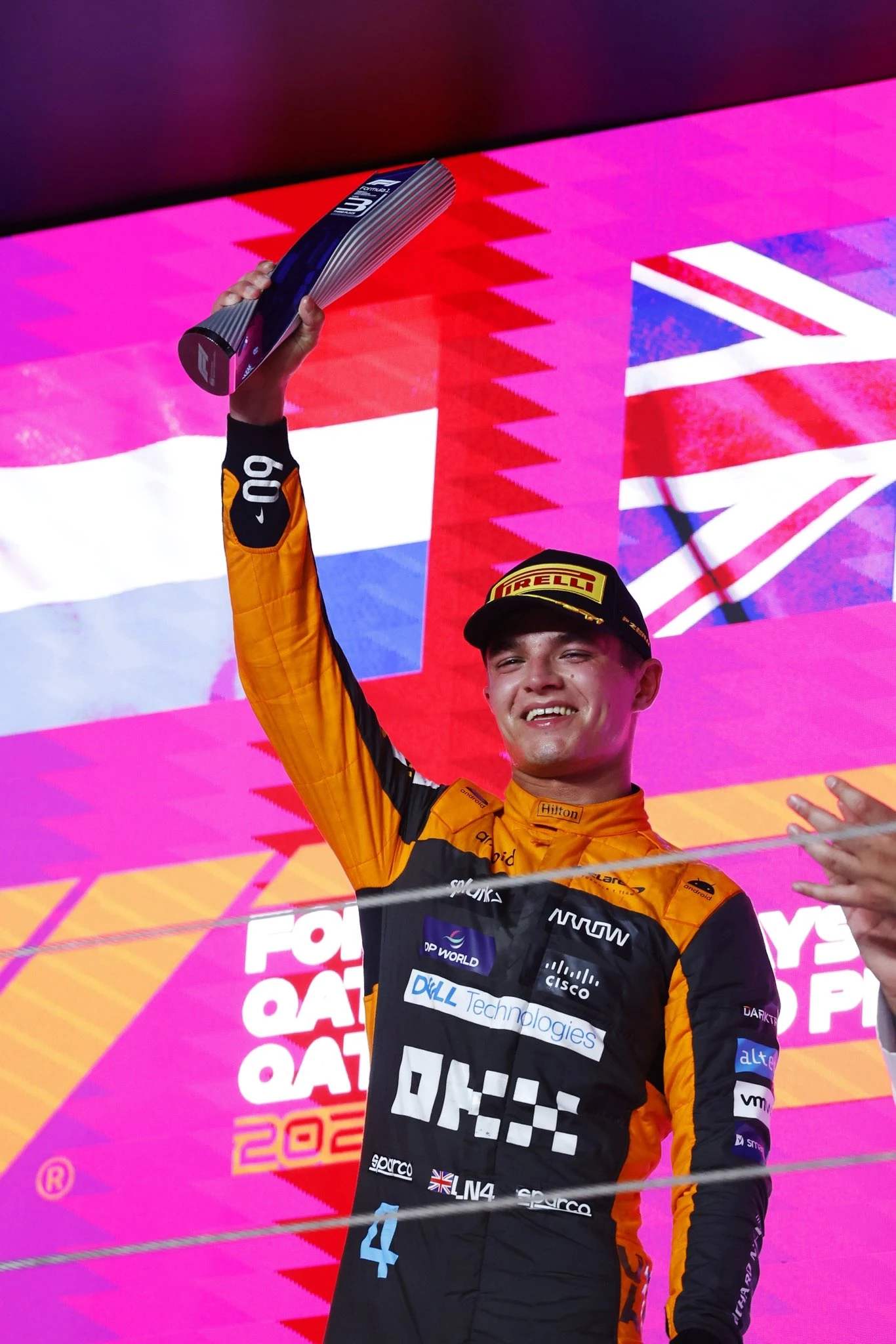 F1 Katar GP | Verstappen 3. kez dünya şampiyonu, Piastri ilk kez yarış kazandı gallery image 14
