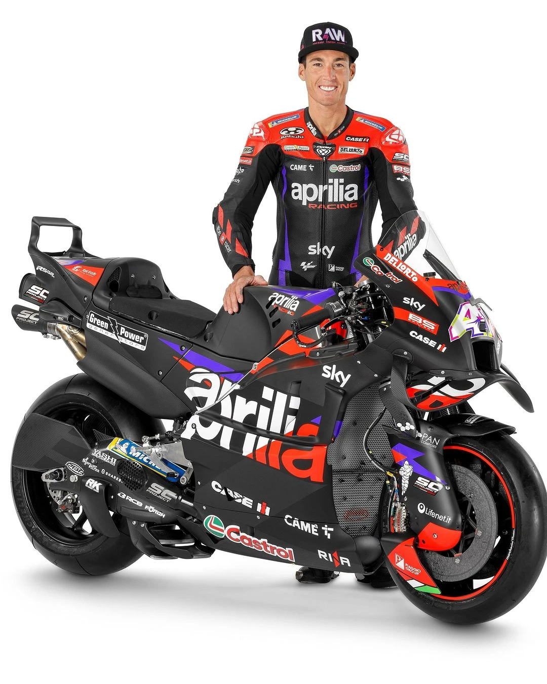 Aprilia 'Batmobile'i tanıttı gallery image 4