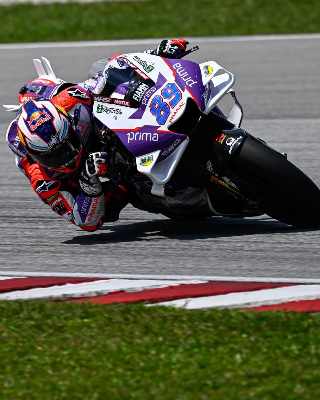 MotoGP Sepang Testleri Gün 1 gallery image 13